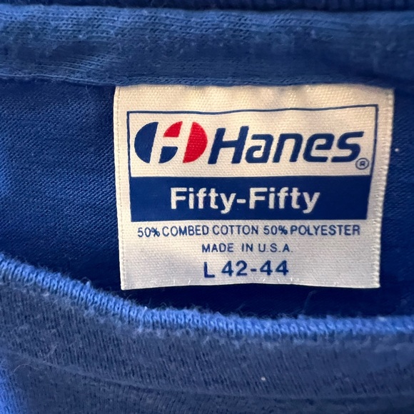 True Vintage Hanes Blue T-shirt with Sail Boat Graphic Folly Beach SC - Picture 2 of 11